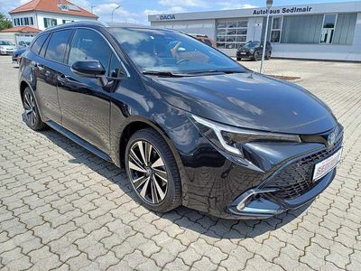 Mysticschwarz mica 209 Neu 2025 Toyota Corolla Style Kombi | 28.880 €