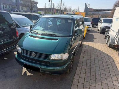 Usata VW T4 77 CV (56 kW) 1996 Verde Furgone