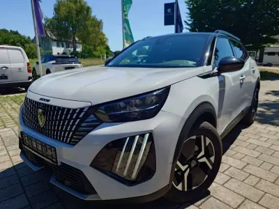 Gebraucht Peugeot 2008 GTi 131 PS (96 kW) 2023 Okenitweiss SUV