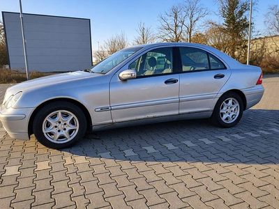 Gebraucht Mercedes C180 Classic 129 PS (94 kW) 2001 Silber Limousine
