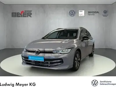 Gebraucht VW Golf VIII Goal 116 PS (85 kW) 2025 Mondsteingrau Kombi
