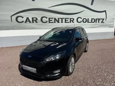 Gebraucht Ford Focus ST-Line 140 PS (102 kW) 2018 Schwarz Limousine