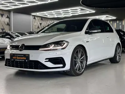 Gebraucht VW Golf VII R 310 PS (228 kW) 2017 Pure white Limousine