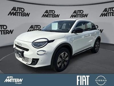 Gebraucht Fiat 600 Style 74 PS (54 kW) 2024 Weiß SUV