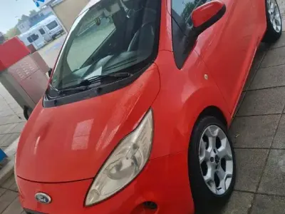 Używany Ford Ka 69 KM (50 kW) 2010 Czerwony Hatchback
