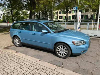 Usata Volvo V50 165 CV (121 kW) 2005 Blu Station wagon