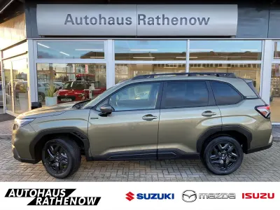 Neu Subaru Forester Exclusive+ 136 PS (100 kW) 2025 Autumn green met. SUV