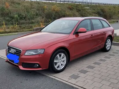 Gebraucht Audi A4 Attraction 179 PS (131 kW) 2009 Rot Kombi