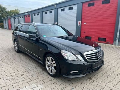Mercedes E200