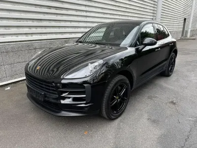 Gebraucht Porsche Macan 245 PS (180 kW) 2021 Schwarz SUV