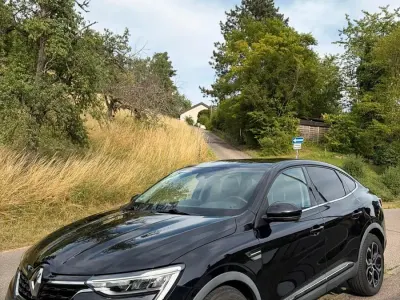 Gebraucht Renault Arkana 140 PS (102 kW) 2022 Schwarz SUV