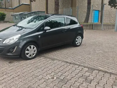 Gebraucht Opel Corsa Edition 75 PS (55 kW) 2013 Grau Kleinwagen