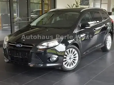 Gebraucht Ford Focus Titanium 182 PS (133 kW) 2012 Schwarz Limousine