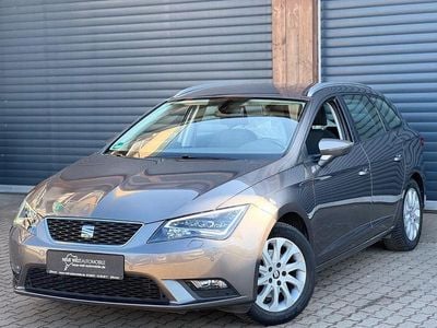 Grau Gebraucht 2014 Seat Leon ST Style Kombi | 5.800 € (Fairer Preis)
