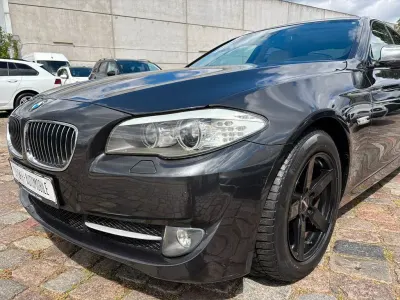 Gebraucht BMW 523 204 PS (150 kW) 2010 Grau Limousine