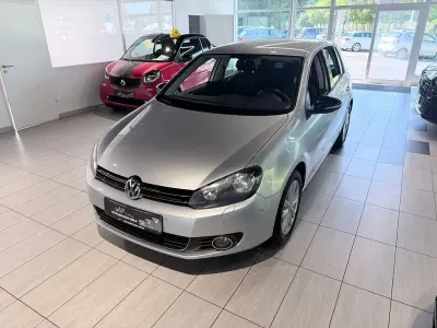 Gebraucht VW Golf VI Style 122 PS (89 kW) 2011 Silber Kleinwagen