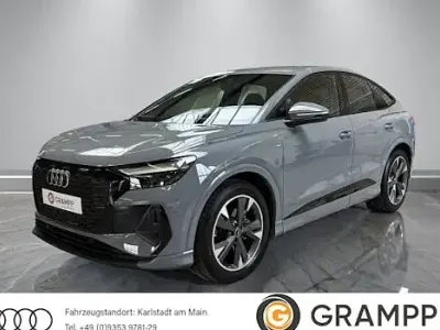 Gebraucht Audi Q4 Sportback e-tron Comfort 125 kW (170 PS) 2023 Kieselgrau SUV