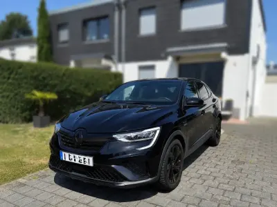 Gebraucht Renault Arkana Bose Edition 143 PS (105 kW) 2023 Schwarz SUV