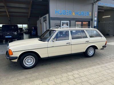 gebraucht Mercedes 240 TD *ORIG.NUR 59´km* W 123