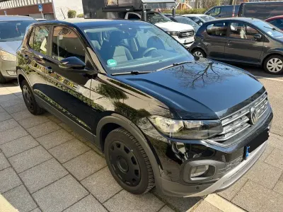 Używany VW T-Cross United 95 KM (69 kW) 2020 Czarny SUV