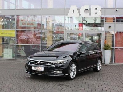 Gebraucht VW Passat R-line 200 PS (147 kW) 2022 Deep black perleff. (metallic) Kombi