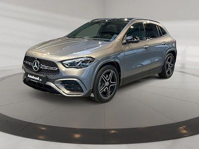 Usata Mercedes GLA200 AMG line 150 CV (110 kW) 2024 Grigio SUV
