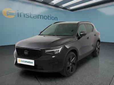 Gebraucht Volvo XC40 197 PS (144 kW) 2025 Schwarz SUV