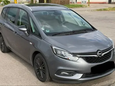 Gebraucht Opel Zafira Tourer 136 PS (100 kW) 2019 Grau Van / Kleinbus