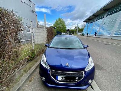 gebraucht Peugeot 208 1.2 Active 82 VTi Active