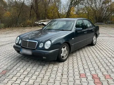 Gebraucht Mercedes E320 220 PS (161 kW) 1997 Limousine
