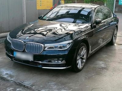 BMW 730