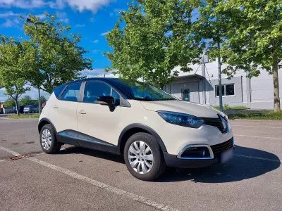 Gebraucht Renault Captur Intens 118 PS (86 kW) 2017 Beige SUV