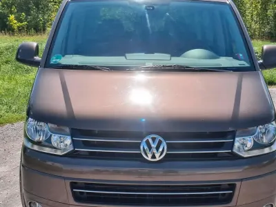 Gebraucht VW Multivan Highline 178 PS (130 kW) 2010 Braun Van / Kleinbus