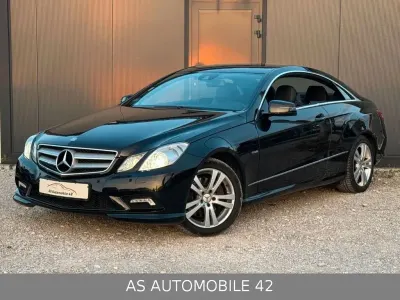 Gebraucht Mercedes E350 AMG 231 PS (169 kW) 2011 Schwarz Coupé