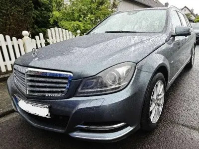 Gebraucht Mercedes 200 186 PS (136 kW) 2011 Grau Kombi
