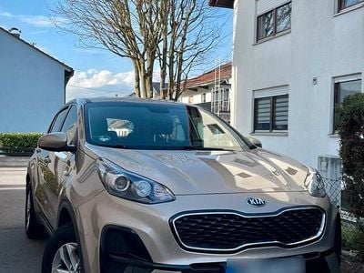 Gebraucht Kia Sportage 132 PS (97 kW) 2019 Silber SUV