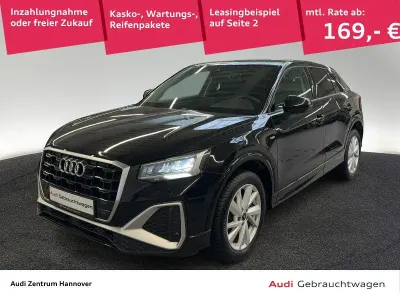 Gebraucht Audi Q2 S-Line 110 PS (80 kW) 2023 Mythosschwarz metallic SUV