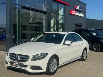 Gebraucht Mercedes C200 184 PS (135 kW) 2017 Weiß Limousine