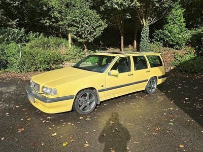 Gebraucht Volvo 850 241 PS (177 kW) 1995 Gelb Kombi