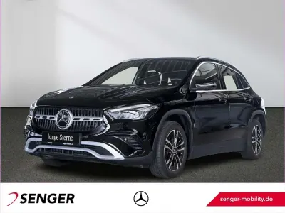 Gebraucht Mercedes GLA200 163 PS (119 kW) 2024 Unilack nachtschwarz SUV