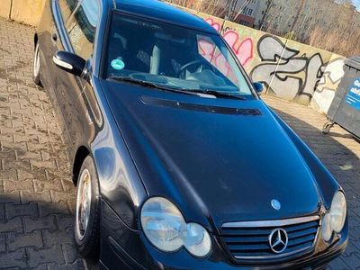 Mercedes C180