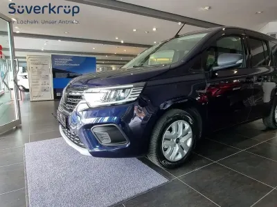 Neu Renault Kangoo Equilibre 131 PS (96 kW) 2026 Blau Van / Kleinbus