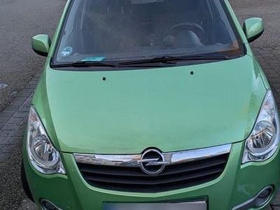 Grün Gebraucht 2010 Opel Agila Edition Kombi | 3.000 € (Guter Preis)