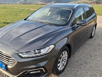 Gebraucht Ford Mondeo Titanium 150 PS (110 kW) 2019 Grau Kombi
