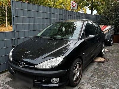 Gebraucht Peugeot 206 75 PS (55 kW) 2006 Schwarz Kleinwagen