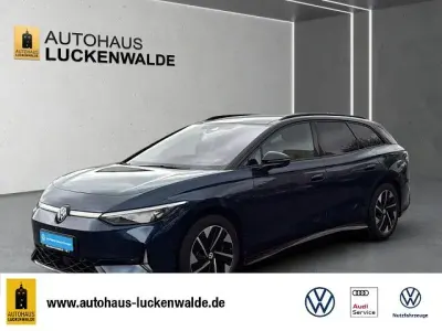 Gebraucht VW ID.7 GTX 250 kW (340 PS) 2025 Aquamarinblau metallic/schwarz Kombi