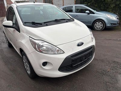 Gebraucht Ford Ka 69 PS (50 kW) 2013 Weiß Kleinwagen