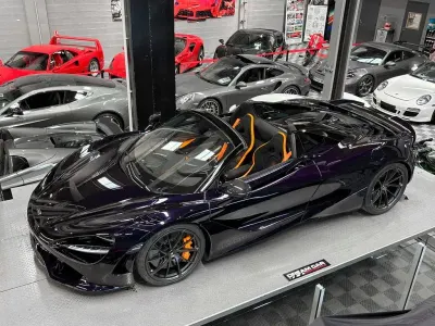 Gebraucht McLaren 750S 751 PS (552 kW) 2024 Violett Cabrio