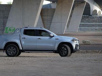 Mercedes X350