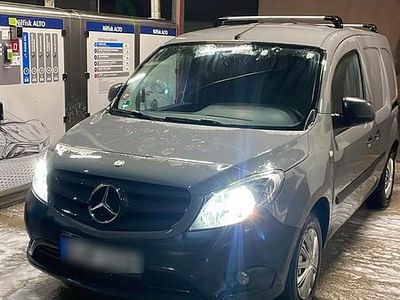 Mercedes Citan 109
